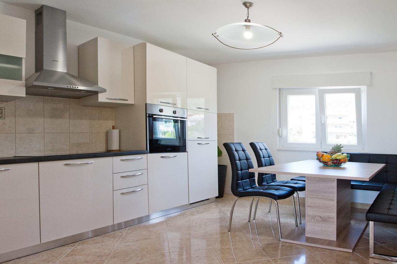 Apartment Noel Kastela Ngoại thất bức ảnh