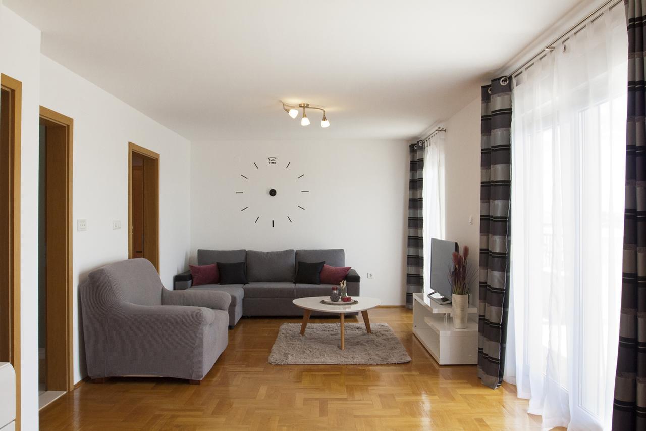 Apartment Noel Kastela Ngoại thất bức ảnh