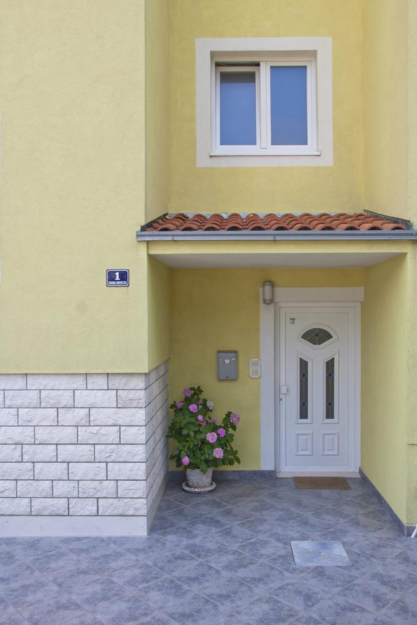 Apartment Noel Kastela Ngoại thất bức ảnh